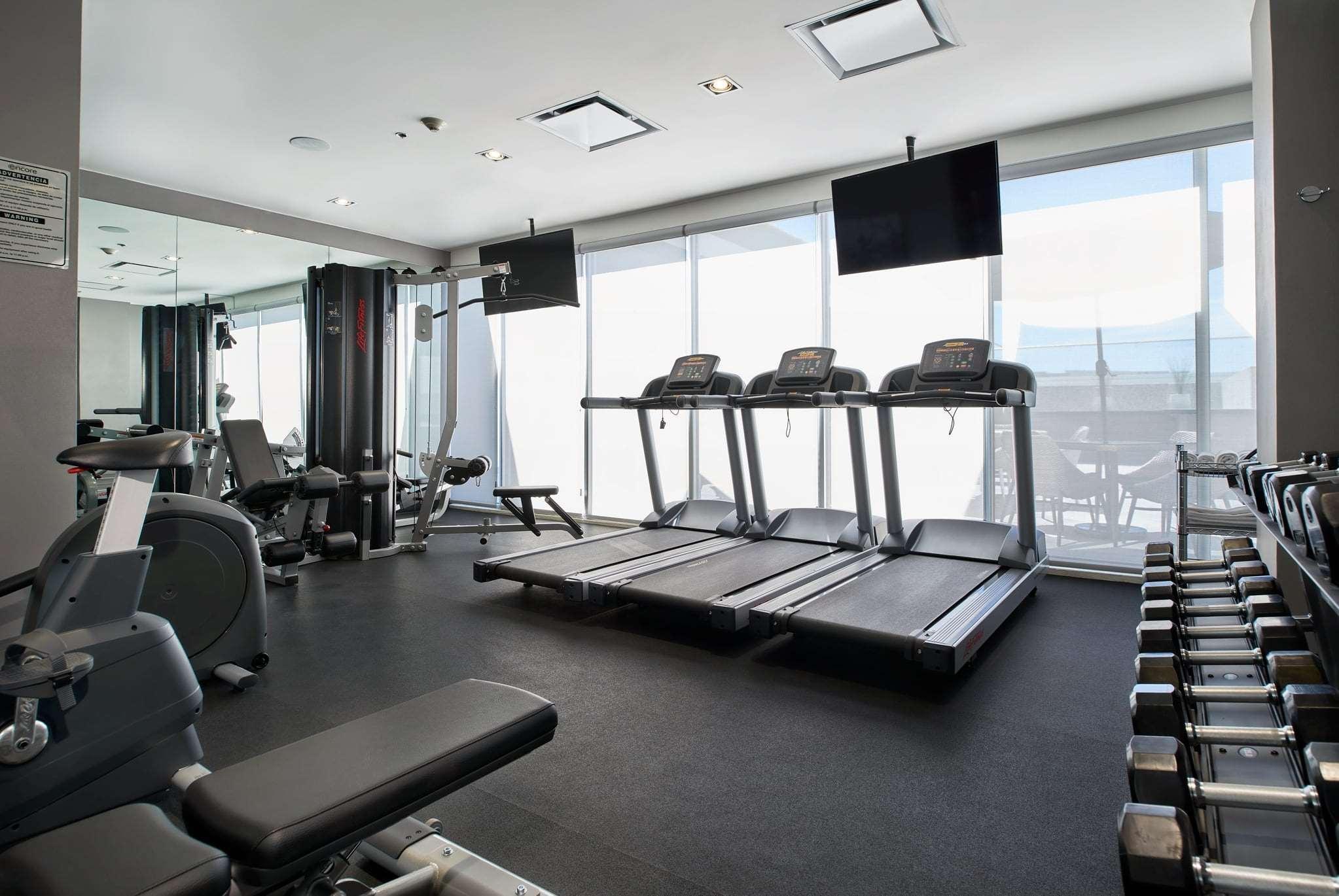 Four Points By Sheraton Distrito Uno Чиуауа Екстериор снимка